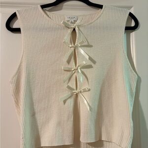 Le Lis Cream Sleeveless Top with Bow Details